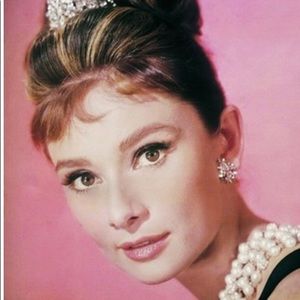 Meet your Posher, Wendy